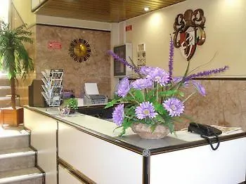 S. Gabriel Hotel 2*